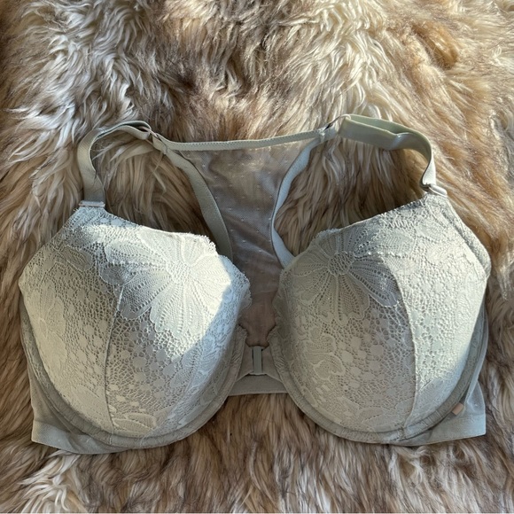 Victoria’s Secret Sexy Tee Lightly Lined Lace Demi Bra - Picture 3 of 8